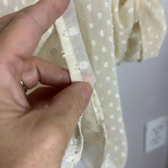 Liz  Claiborne, long sleeve chiffon blouse - Picture 6 of 10